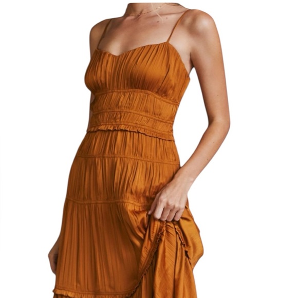 Anthropologie Gold Tiered Ruched Midi Dress Size 8 - Picture 11 of 12